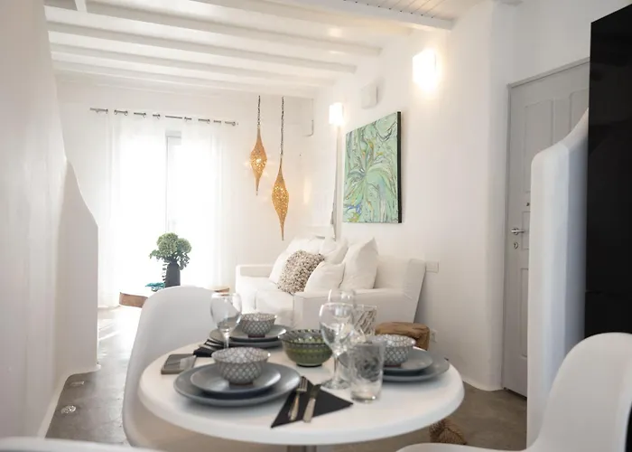 House Of Nikol - Cycladic Sensation